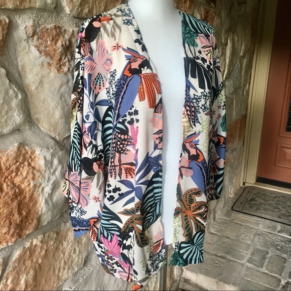 New!! Hana Kimono Jacket - Picture 5 of 6